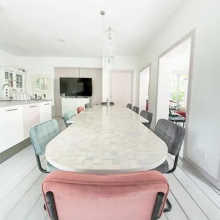 Zilverlinde فندق مبيت وإفطار 3*